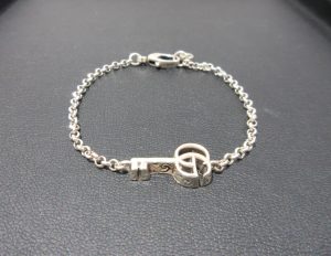 グッチ GG エイジングキー アラベスクブレスレット 買取 SV925製