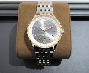 ブライトリング ナビタイマー買取 U17326211M1A1 ベゼルYG グレー文字盤