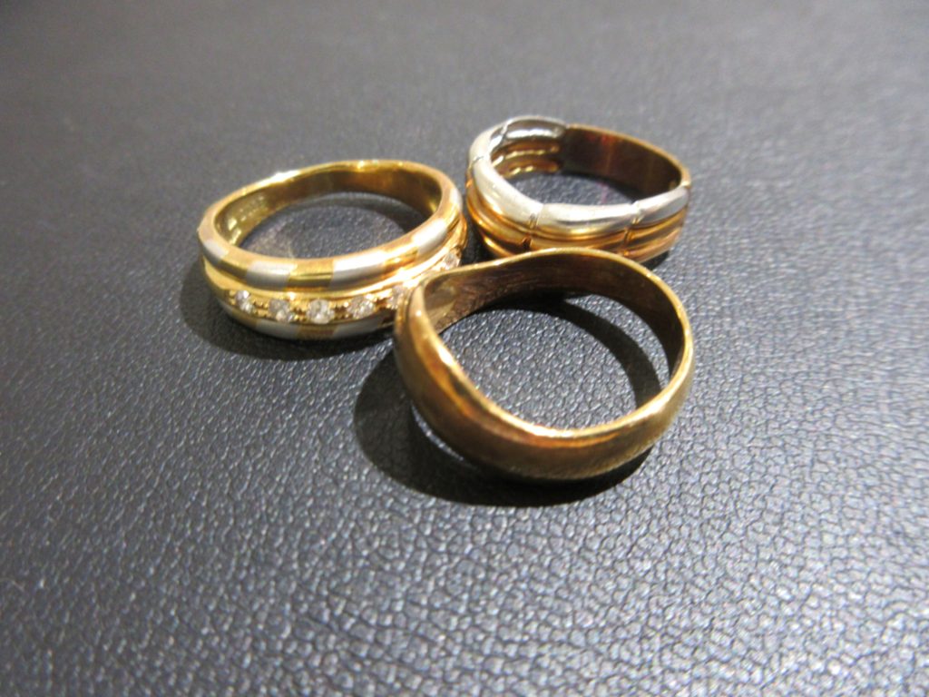 貴金属アクセサリー K18 Pt900 コンビ など指輪3点まとめ 買取