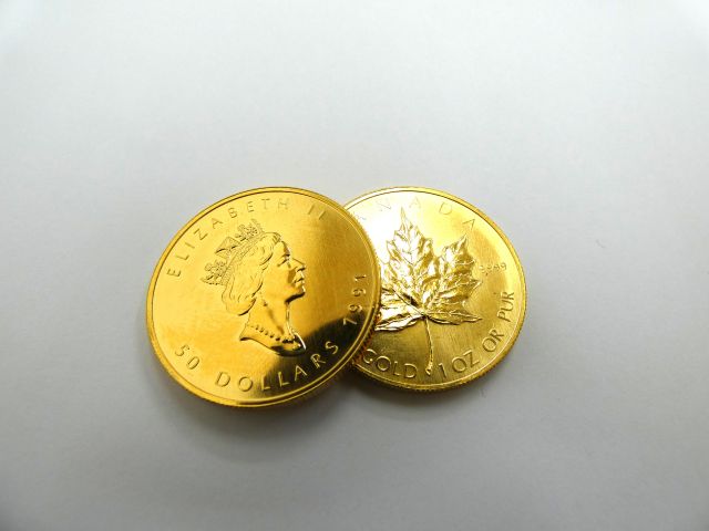 カナダ エリザベスメープルリーフ金貨 1OZ 31.1g 純金コイン買取