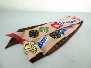 ルイヴィトンストーリーズ バンドーBB パッチーズ M71197 タグ取れ 買取