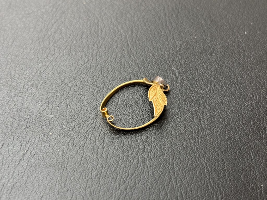 K18 ネックレストップ 買取 石取れ 変色 18金ジュエリー