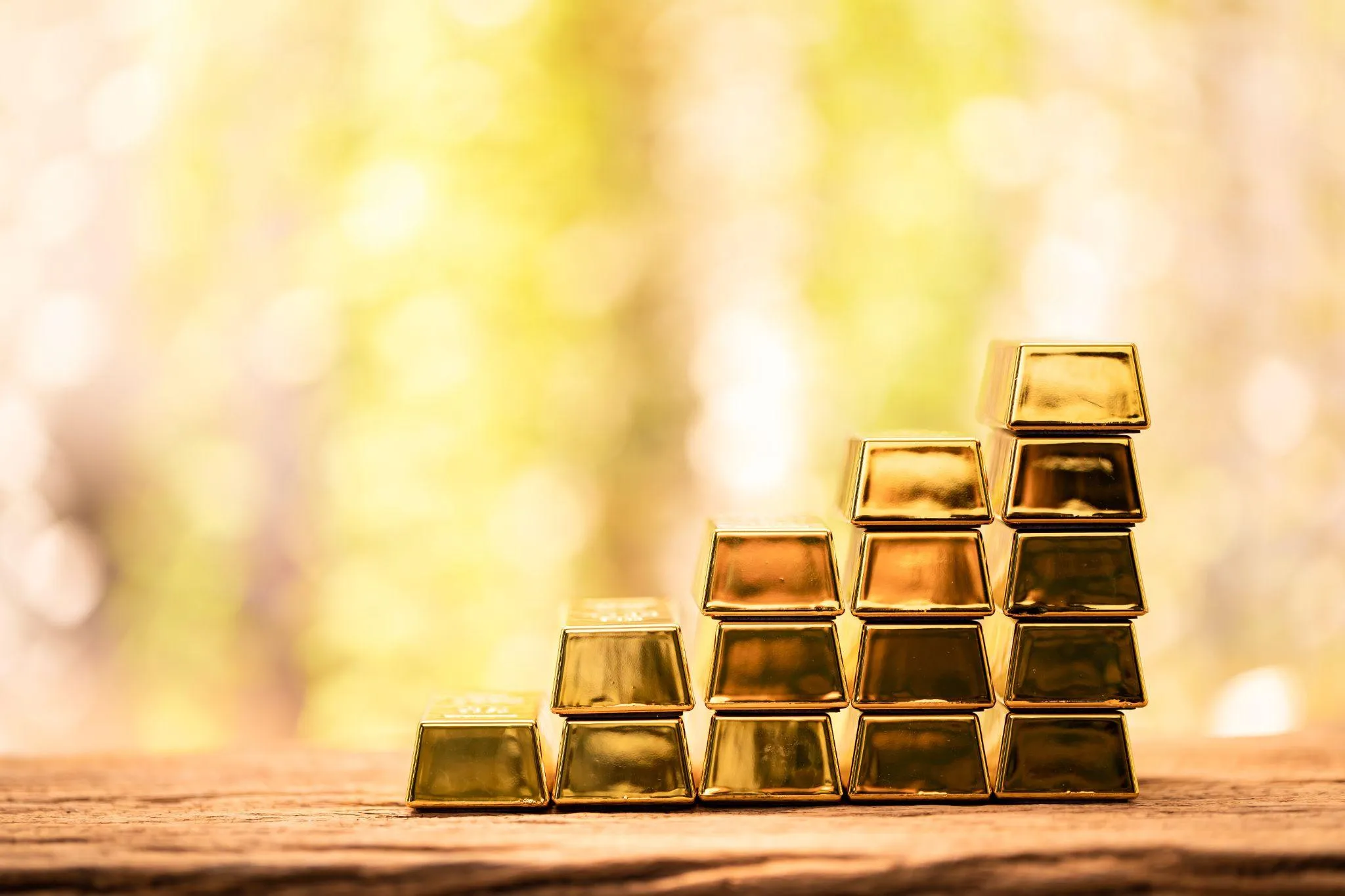 金の買取に手数料はかかる？相場・注意点・売るべき企業の見極め方を紹介