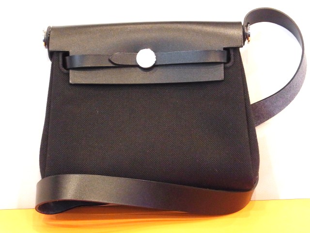 エルメス 買取 ミニ エールバックジップ 20