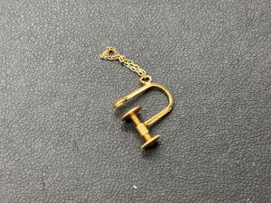 貴金属 ピアス 片耳のみ K18製 壊れていても買取可能 無料査定