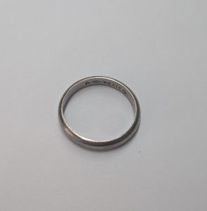 貴金属 K14WG 買取 K14ホワイトゴールド リング 585 金製品